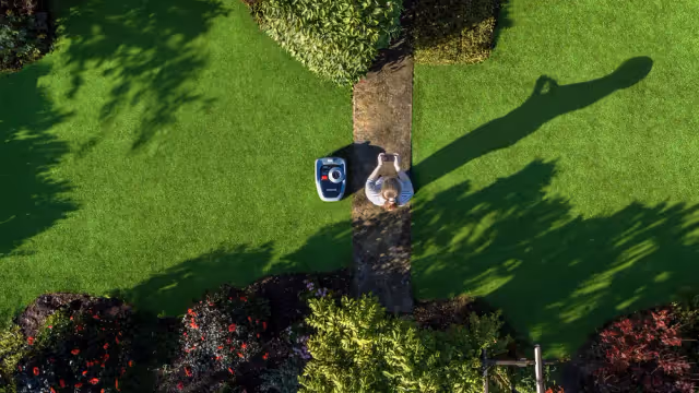 Navimow i-Series wire-free robotic lawnmower