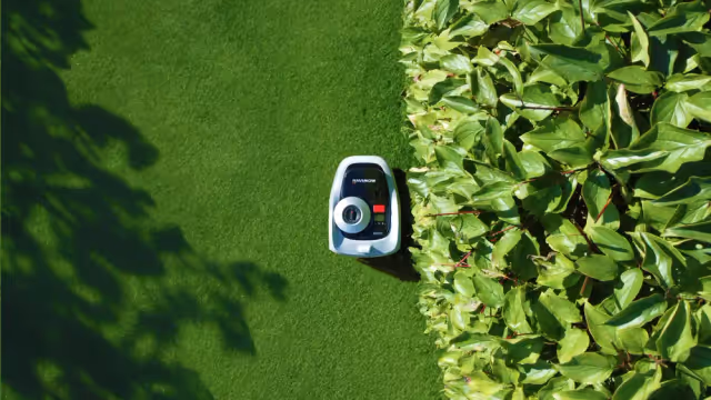 Navimow AI-assisted lawn mapping
