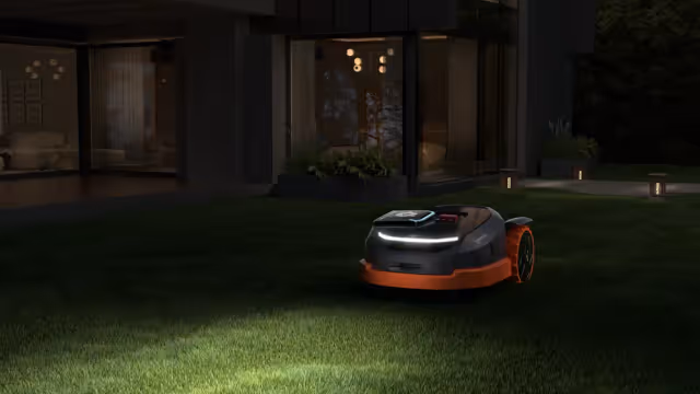 Navimow scheduling and control